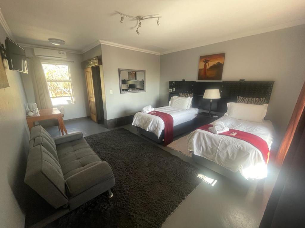 Africa Footprints Lodge Kempton Park Luaran gambar